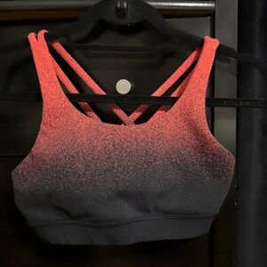 Lululemon sports bra